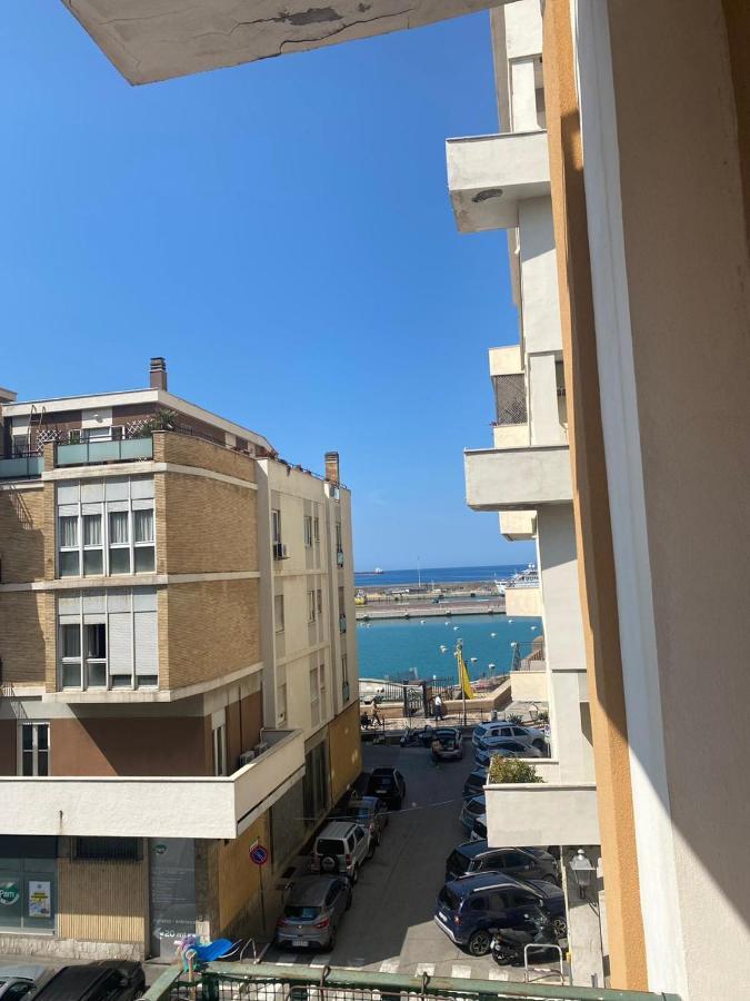 Md House Bed & Breakfast Civitavecchia Exterior photo